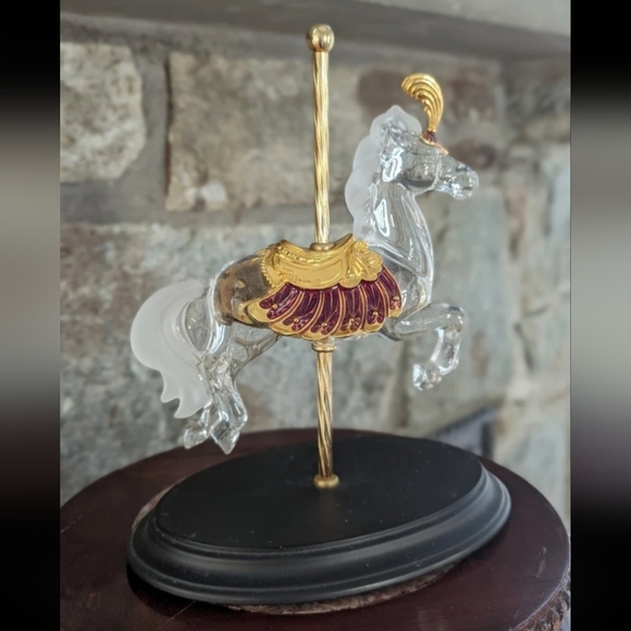 Franklin Mint Other - Franklin Mint Crystal Majesty